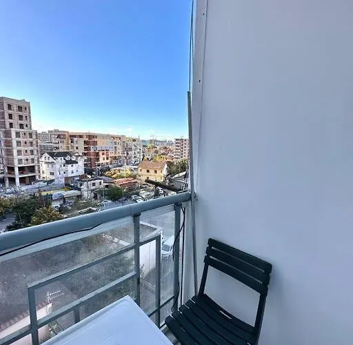 Family Living Apartment *